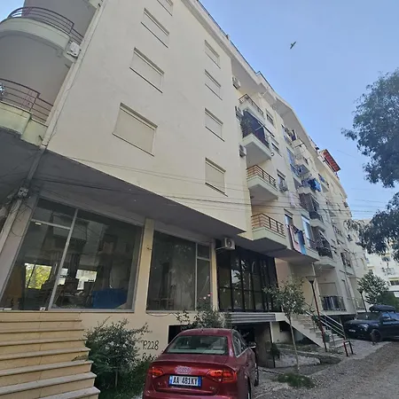 Lika Apartment *